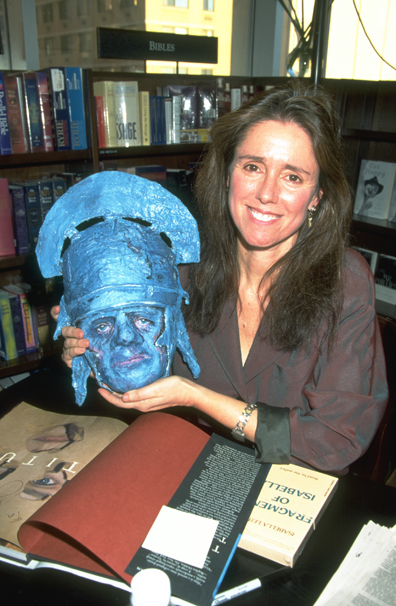 JULIE TAYMOR PRESENTS BOOK OF HER FILM 'TITUS'
