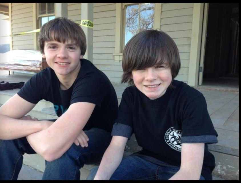 Joel Courtney and Chandler Riggs (Joel Courtney/Twitter)