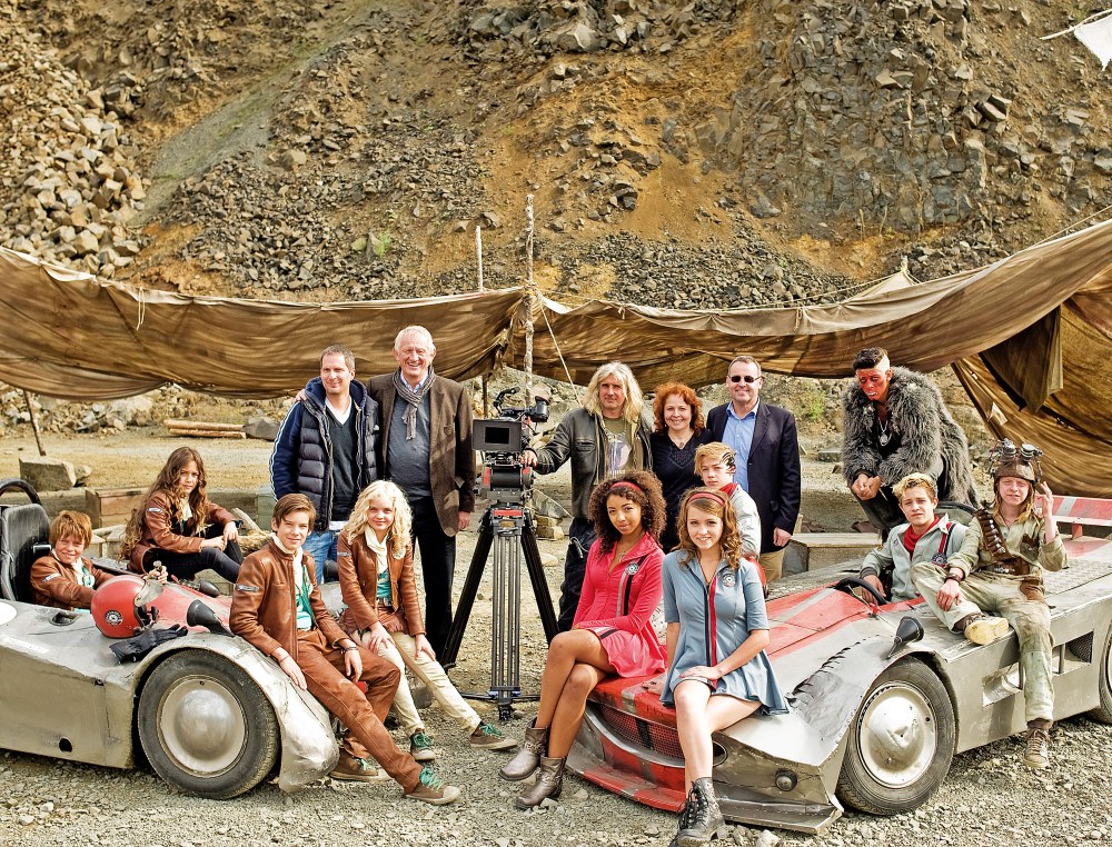 V8 - Start Your Engines! (2013, Universal/Rat Pack)