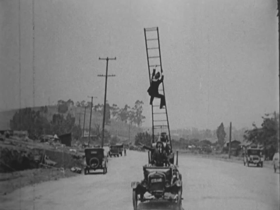 Galloping Bungalows (1924)