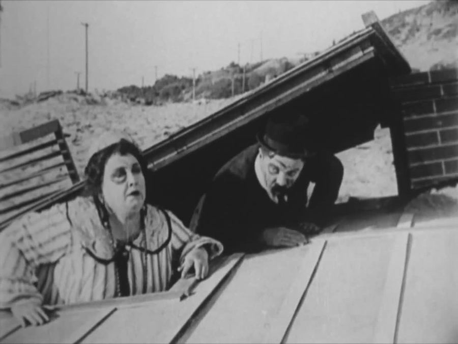 Galloping Bungalows (1924)