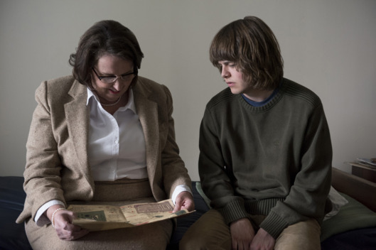 16-the-oa-4-w529-h352