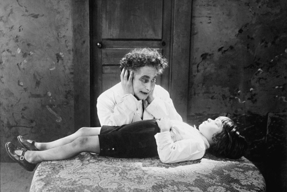 091403_dulac-germaine_la_mort_du_soleil_1-1024x687